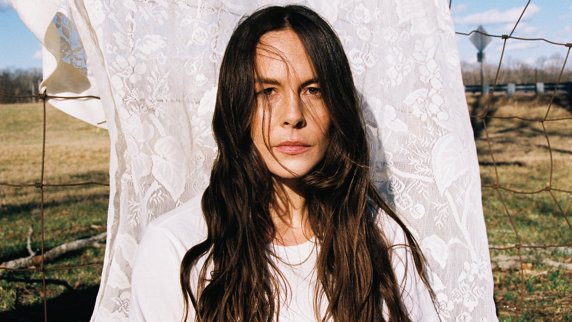 In The Round with August Ponthier, Madi Diaz & Audrey McGraw