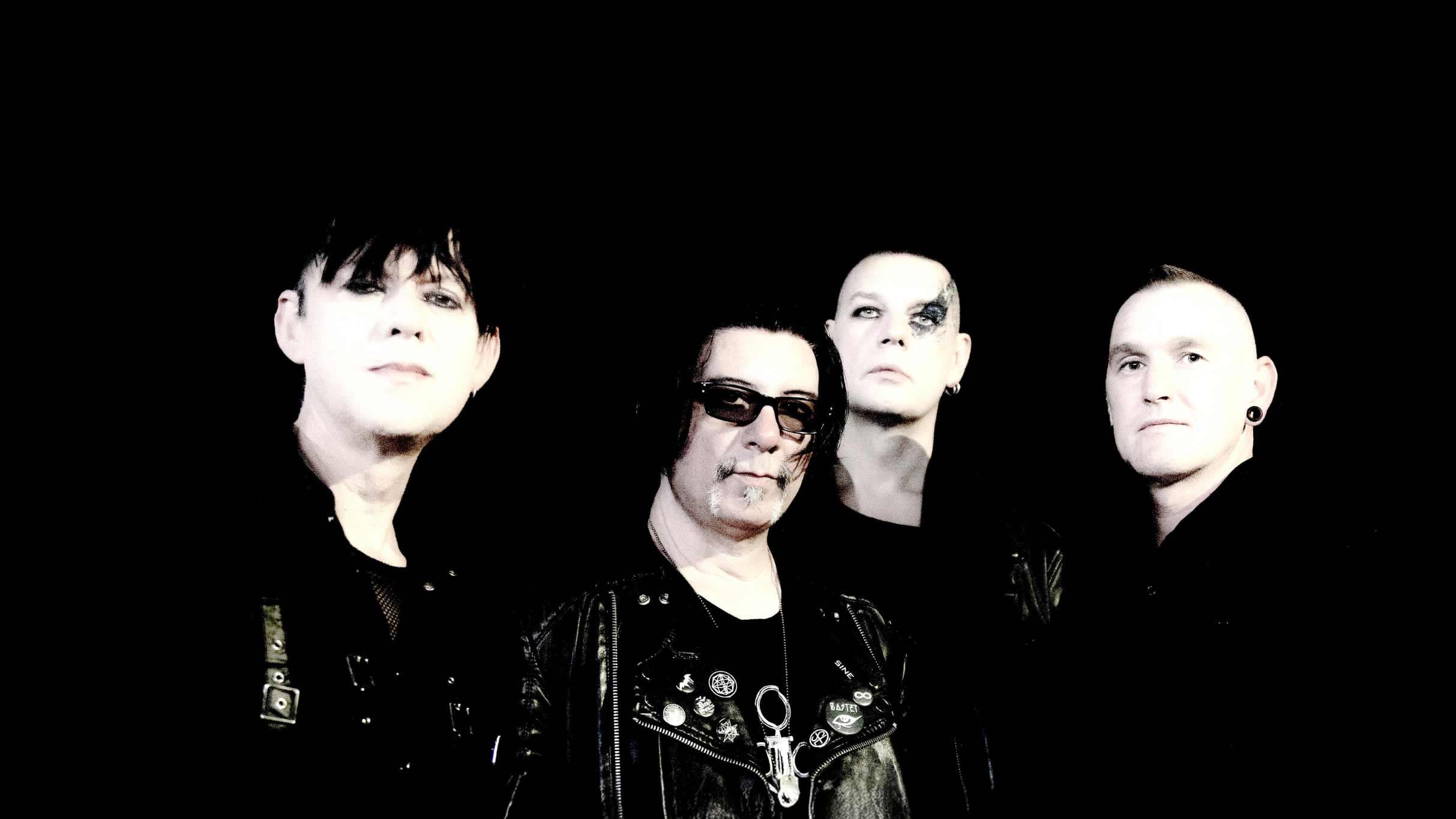 Clan of Xymox w/ Past Self