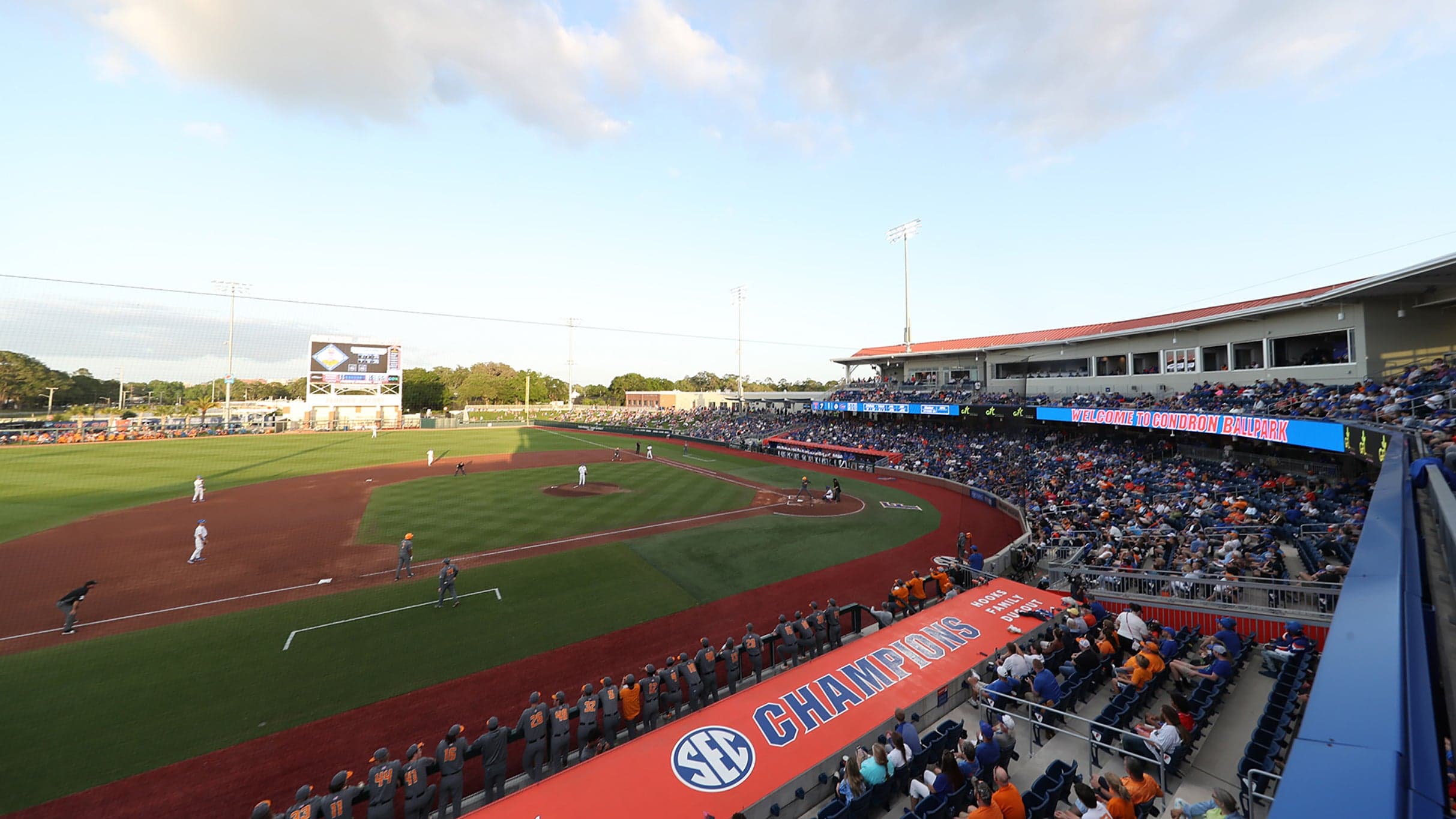 Florida Gators Baseball vs. Bethune-Cookman Baseball